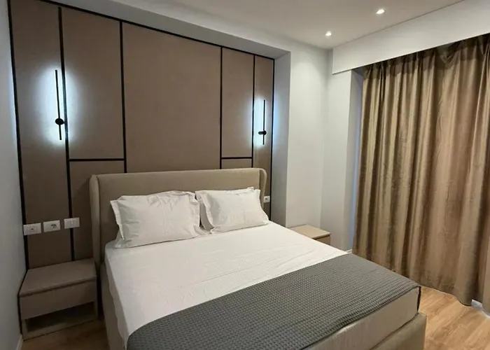 Albania Haven 14b * Tirana