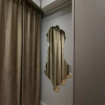 Luxury Garden Building Apartment 14Th Floor City Center Tirana