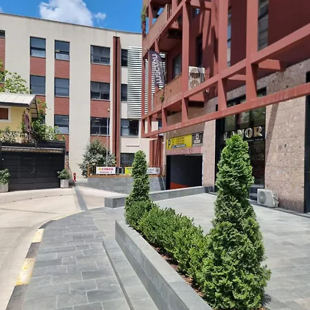 דירה Luxury Garden Building Apartment 14Th Floor City Center Tirana